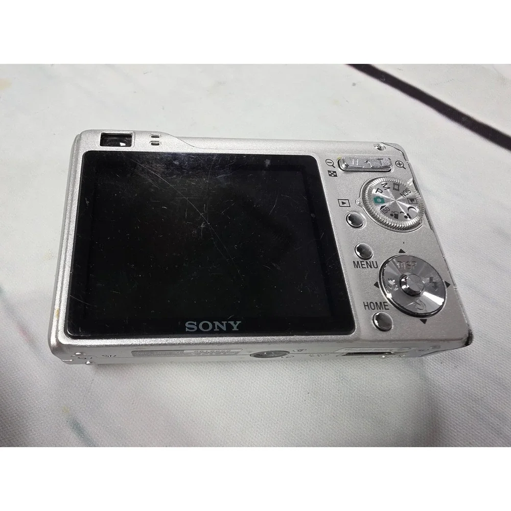 Sony Cyber-Shot DSC-W200 12.1MP Digital Camera Silver Carl Zeiss Lens